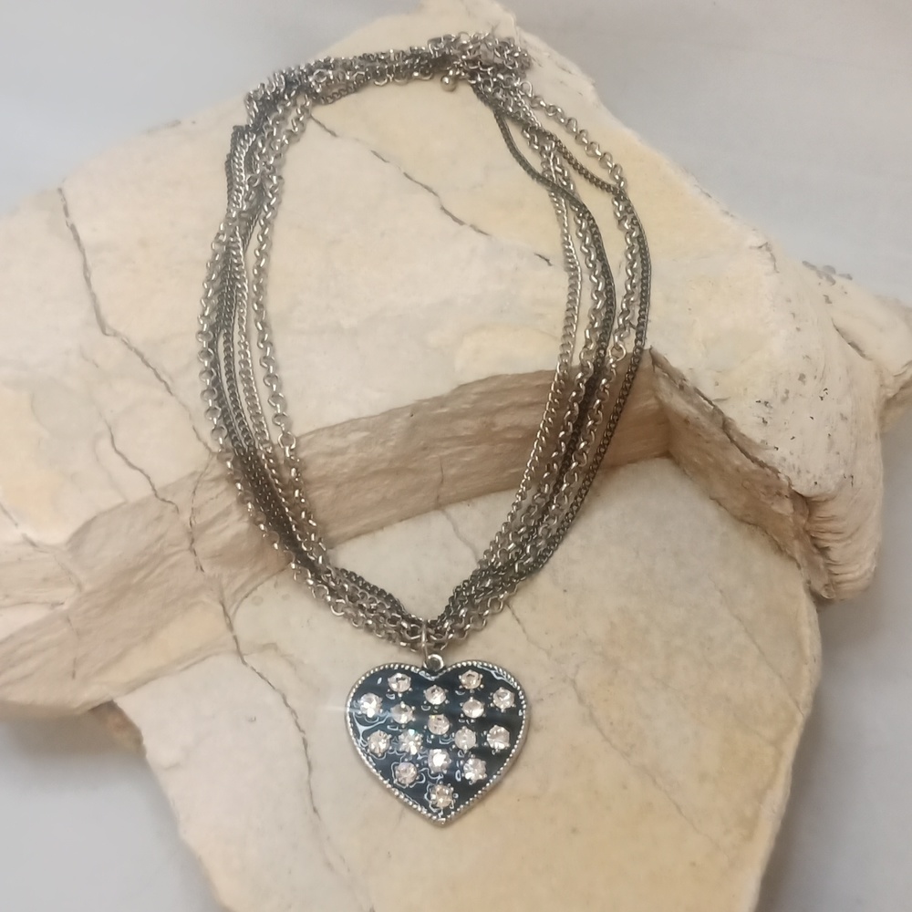 Multi Layered Chain Necklace with Heart pendant Rhinestones Statement Jewelry - Picture 3 of 5